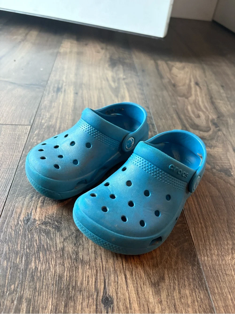 CROCS Kids Turquoise Clogs with Heel Strap